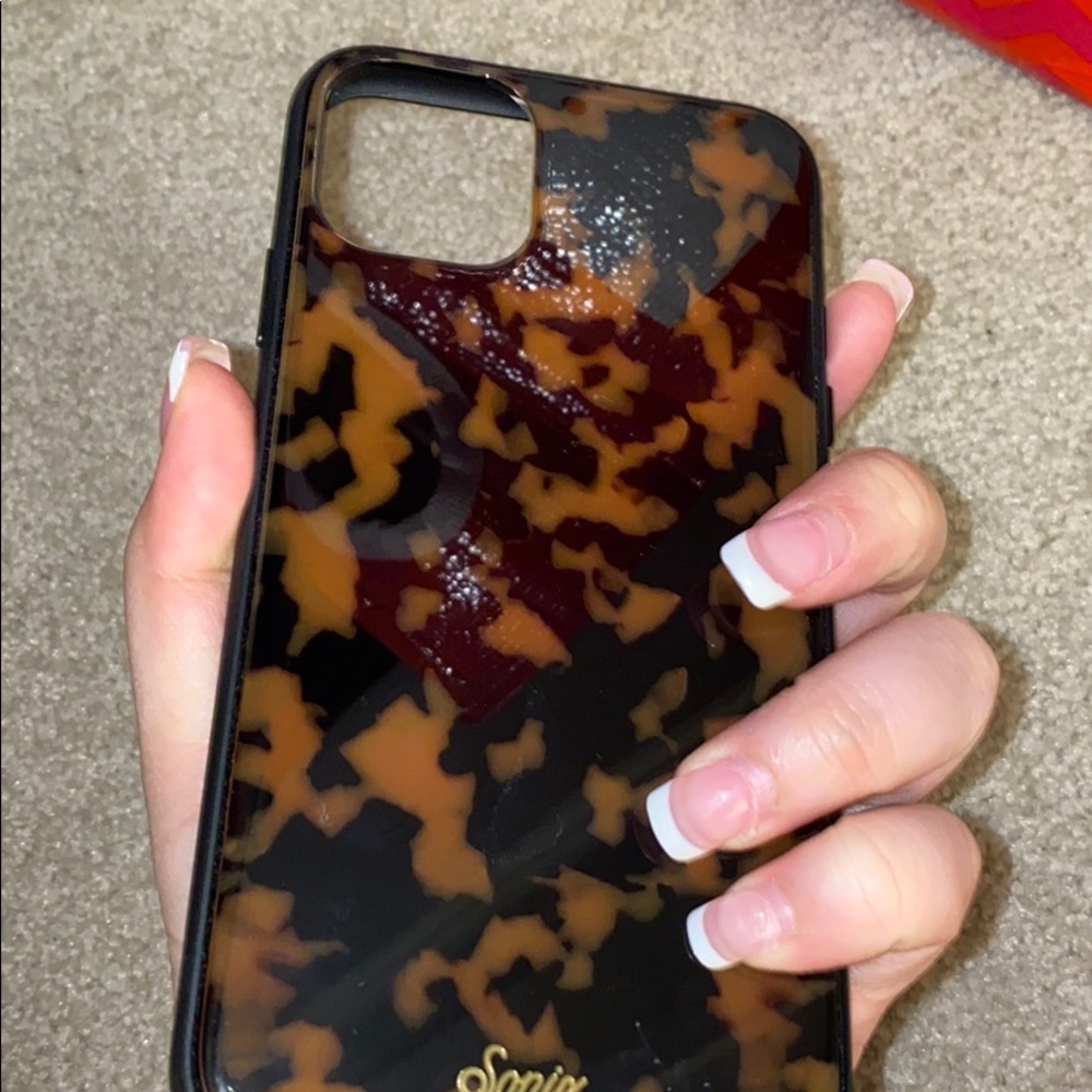 iPhone 11 Pro Max sonix case